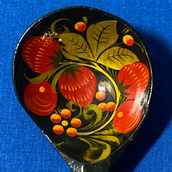 VNTG HANDMADE RUSSIAN WOODEN SPOON LADLE KHOKHLOMA STYLE - Picture 4 of 5